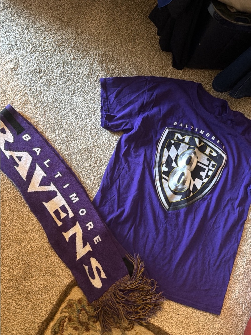 Baltimore Raven Kids T-Shirt with Team Crest and Scarf.